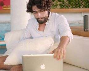 Jessica Vargas naked - En Altamar (2018)