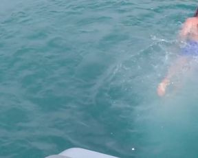 Jessica Vargas naked - En Altamar (2018)