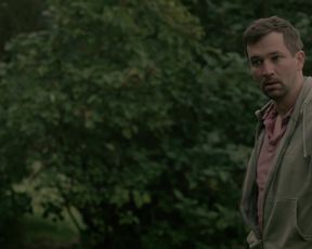 Simona Krainova, Johana Vaskova - Vybijena (2015) Sexy film scene