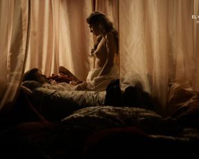 Ariana Martinez - Carlos, Rey Emperador s01e14 (2016) Naked movie scene