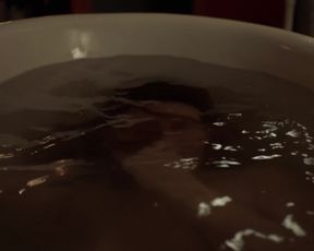 Elodie Frege nude - La main du mal  (2016) (Season1, Episode1)