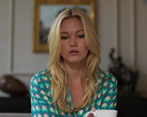 Roxane Duran – Riviera s01e02 (2017) Naked actress in a sexy video