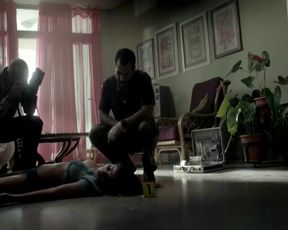 Mariam Hernandeza - Cuatro Estaciones En La Habana s01e01 (2016) Naked actress in a "topless" scene