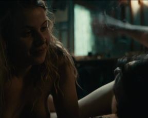 Karolina Staniec – Jestem morderca (2016)