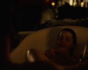 Karoline Bar - Die Reste meines Lebens (2017) Naked sexy scenes