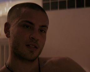 Peri Baumeister - 9 Tage wach (2020) celebs naked