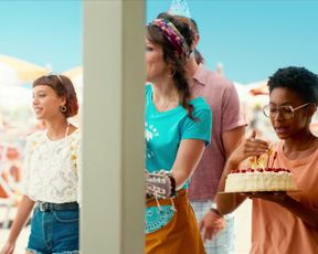 Rebecca Coco Edogamhe, Amanda Campana - Summertime s01e05 (2020) sexy hot movie scene