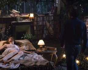 Julie Prayez - Lila _ Valentin (2015) Nude film scene