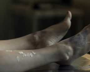 Alzbeta Stankova, Jana Podlipna - Svet pod hlavou s01e04e08 (2017) Naked Actress In A movie scene