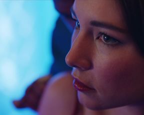 Isis Cabolet - Women of the Night (Keizersvrouwen) s01e02 (2019) sexy naked