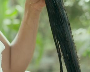 Daniela Valenciano nude - El despertar de las hormigas (2019)