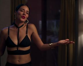 Esmeralda Pimentel - You've Got This (Ahi te Encargo) (2020) Censorship nude scene