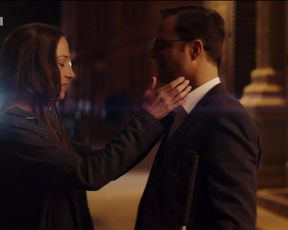 Aenne Schwarz - Blind ermittelt Das Haus der Lugen (2019) Naked actress in a "topless" scene