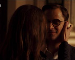 Aenne Schwarz - Blind ermittelt Das Haus der Lugen (2019) Naked actress in a "topless" scene