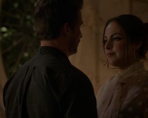 Elizabeth Gillies - Dynasty s02e21 (2018) Nude movie scene