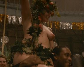 Celine Sallette, Eleonore Haentjens - Cessez-le-feu (2016) Sexy movie video