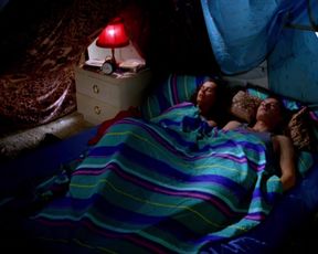 Agnieszka Krukowna, Ewa Gorzelak - Farba (1993) Naked sexy videos