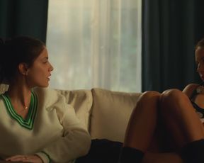 Lucia Uribe, Tessa Ia, Camila Valero, Darlene Rosas - Unstoppable (Desenfrenadas) s01e04 (2020) celebs naked