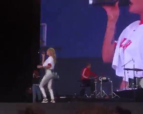 Sexy Tove Lo Nude - Talking Body – Outside Lands 2017 