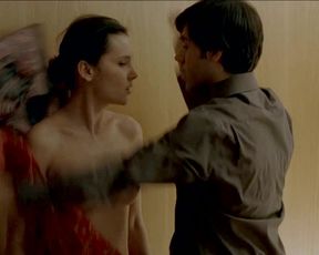 Sexy Virginie Ledoyen nude - Shall We Kiss (2007) 