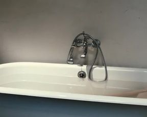 Hot scene Sylvia Hoeks Nude - The Best Offer (2013) 