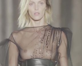 Hot scene Anja Rubik See Through - SAINT LAURENT - SS17 COLLECTION (September 2016) 