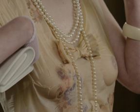 Petra Hrebickova Nude - I Served the King of England (2006)