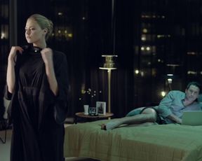 Sexy Estella Warren - The Stranger Within 