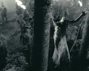 Hot celebs video Monica Bellucci - Malena (2000) 