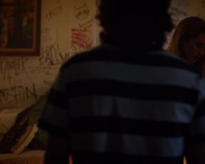 Hot actress Dylan Penn nude - Condemned (2015) 