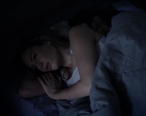 Hot actress Dylan Penn nude - Condemned (2015) 