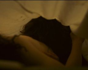 Hot actress Natalia Avelon nude - Das wilde Leben (2007) 