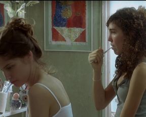 Hot actress Laetitia Casta nude scene- Le Grand appartement 