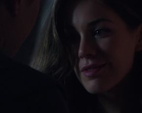 Naked scene Roxanne McKee - Dominion S01 E2 (2014) TV show nudity video