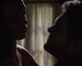 Celebs Rosario Dawson, Katherine Heigl nude - Unforgettable (2017)