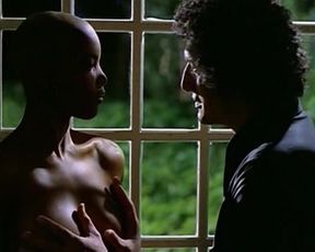 Hot scene Brigitte Petronio, Marie Claude Joseph & Lorraine DeSelle  - House on the Edge of the Park (1980) 