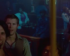 Hot scene Halle Berry Nude - Frankie Alice (2010) 