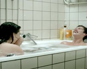 Sexy Emma Levie - Lena (2011) 