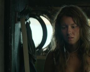 Topless scene Irina Starshenbaum - Black Water (2017) 