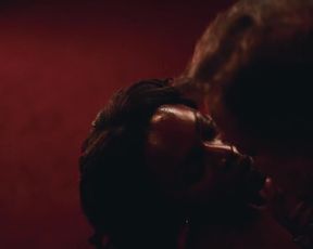 Naked scene Yetide Badaki nude - American Gods S01E01 (2017) TV show nudity video