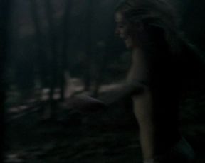 Hanna Hall nude - Happiness Runs (2010)