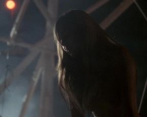 Hanna Hall nude - Happiness Runs (2010)