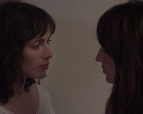 Anais Demoustier, Sophie Verbeeck nude - A trois on y va (2015)