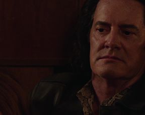 Naked scene Nicole LaLiberte nude - Twin Peaks S03E02 (2017) TV show nudity video
