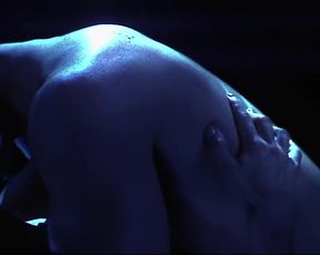 Robin Tunney nude - Supernova (2000)