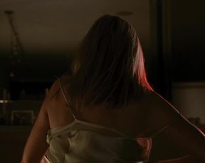 Rosamund Pike nude - Fracture (2007)