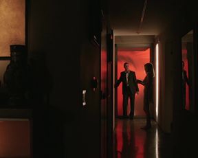 Rosamund Pike nude - Fracture (2007)