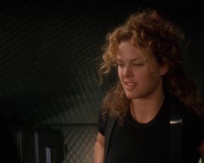 Dina Meyer nude - Starship Troopers (1997)