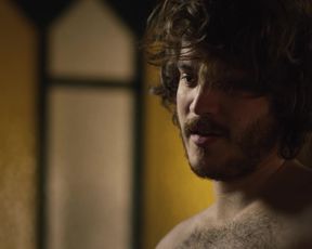 Saadet Aksoy nude - Venuto al mondo (2012)