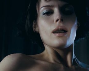 Lyubov Tolkalina nude - Zapreshchyonnaya realnost (2009)